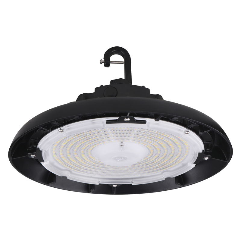 7021763 HIGHBAY PFM 150-200-240W 100-277V